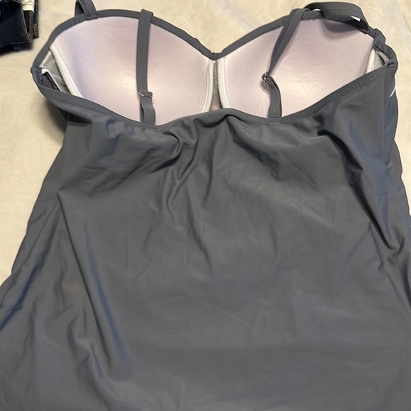 NWOT FREE COUNTRY SWIM TANKINI - Picture 4 of 4